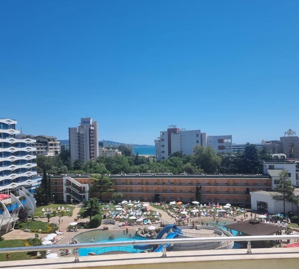 Apartment In Trakia Plaza Sunny Beach Room photo